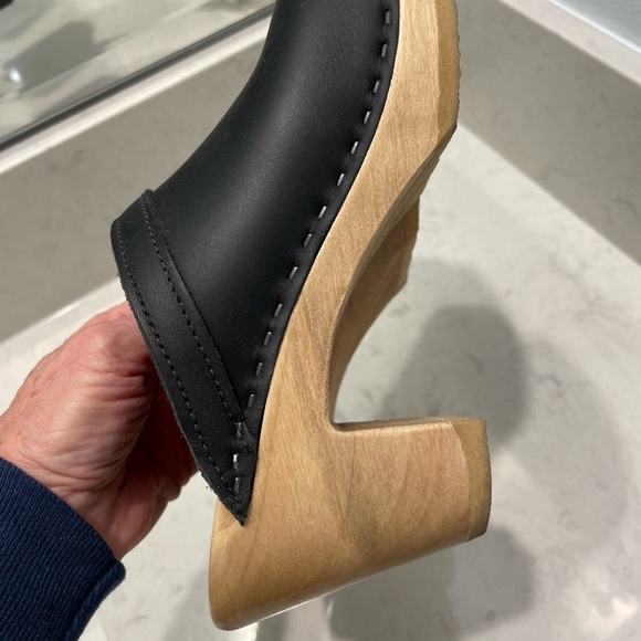 No. 6 Old School Clog - Black leather Size 7.5 / 38 - Picture 3 of 9